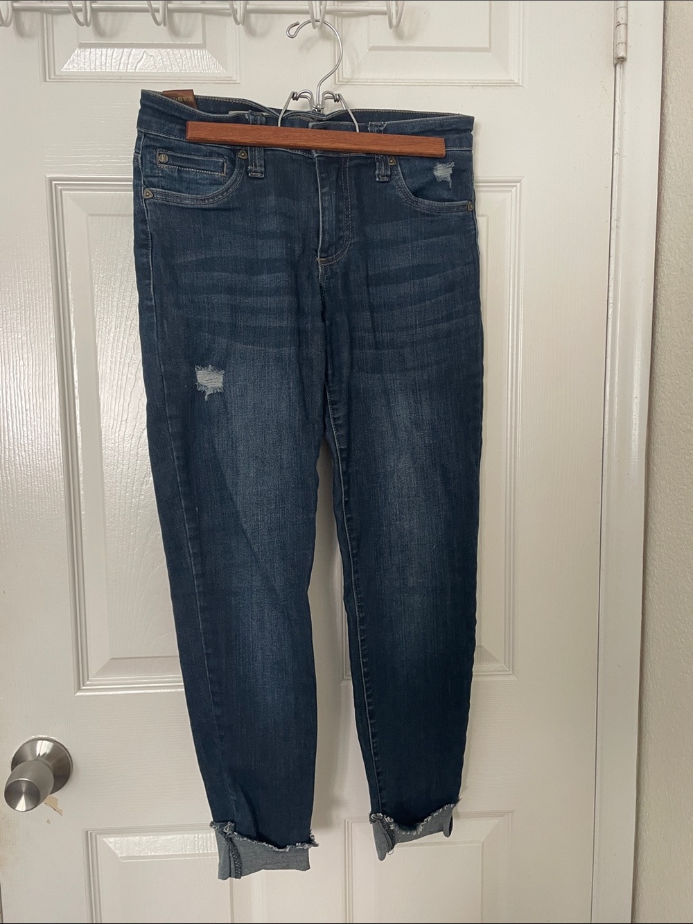 Kut from the Kloth Dark Wash Boyfriend Jeans with Frayed Hem